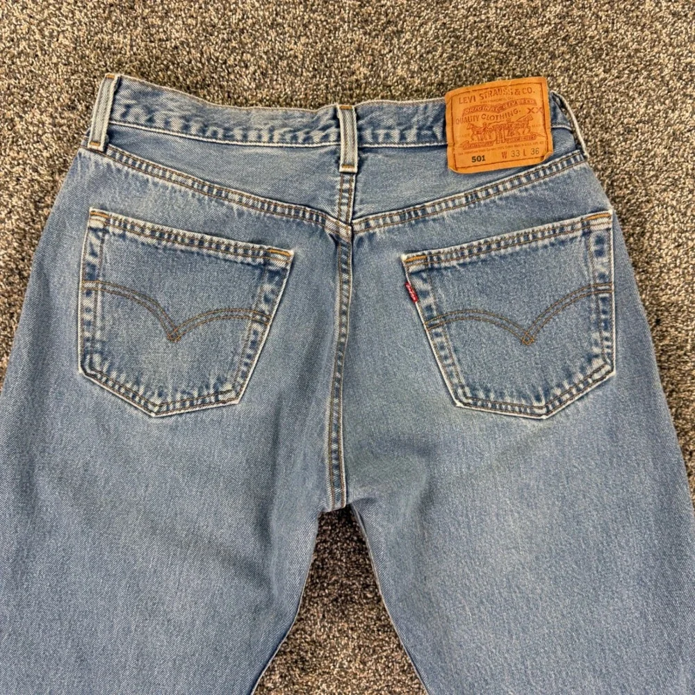 Vintage Levis 501xx Button Fly Straight Leg Raw Hem Jeans Mens 33x36 Fit 30x33.5 - Picture 5 of 14